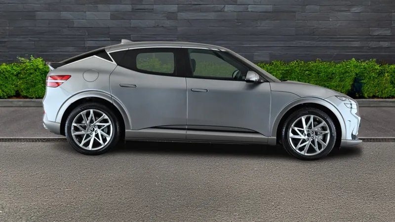 Genesis Gv60 Image 2