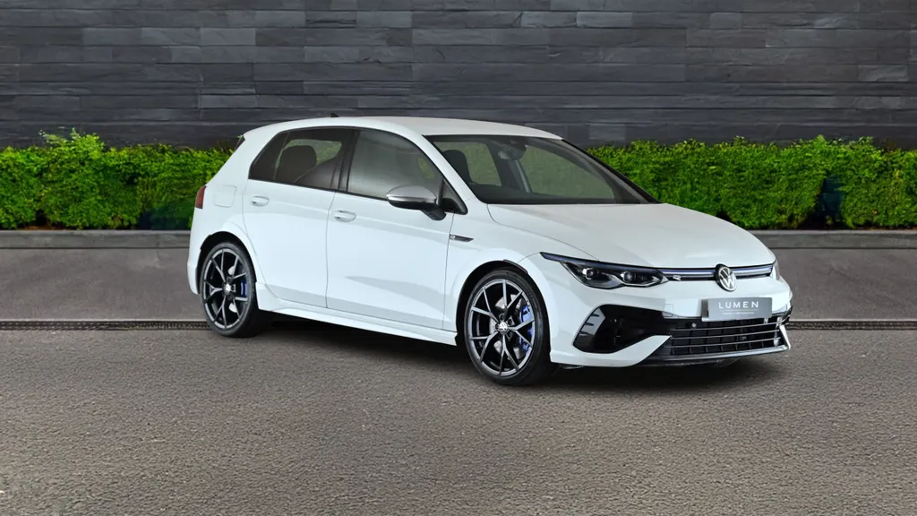 Volkswagen Golf Image 1