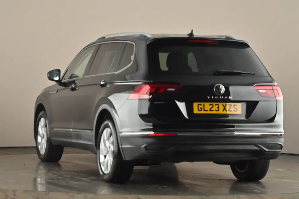 Volkswagen Tiguan Allspace Image 3
