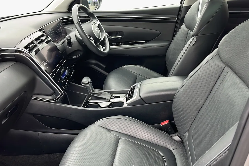 Hyundai Tucson Image 2