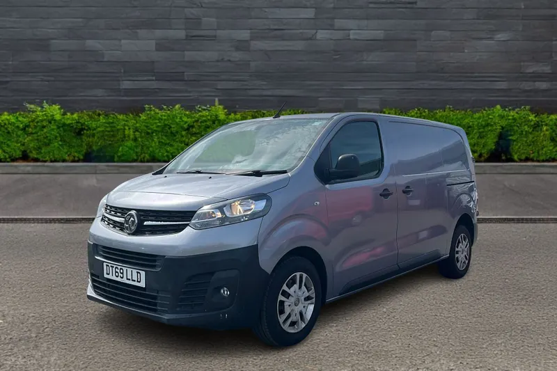 Vauxhall Vivaro Image 3