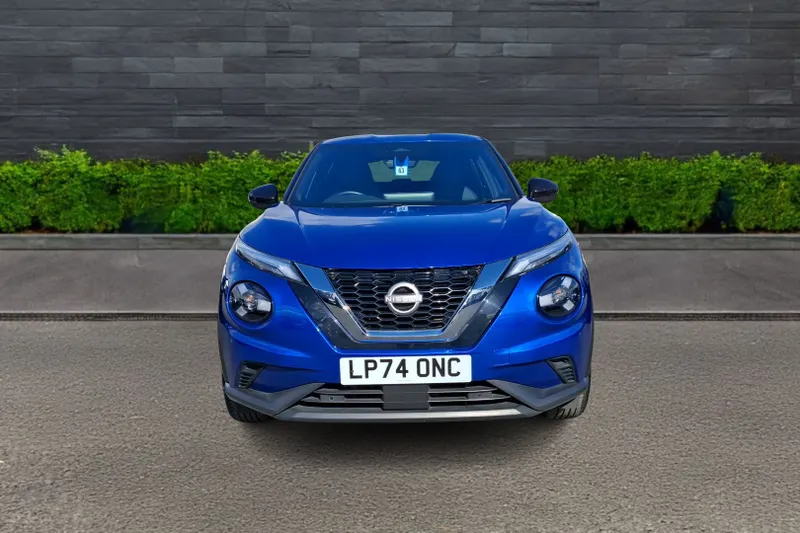 Nissan Juke Image 2