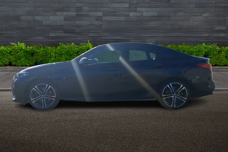 Bmw 2 Series Image 3