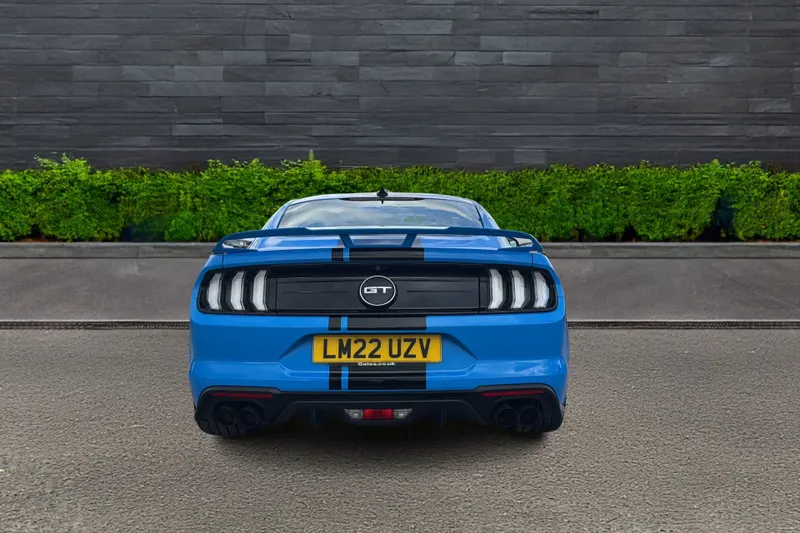 Ford Mustang Image 4