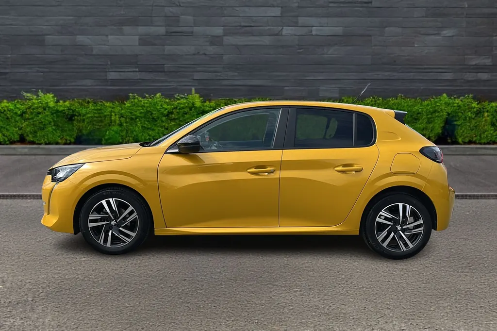 Peugeot 208 Image 4