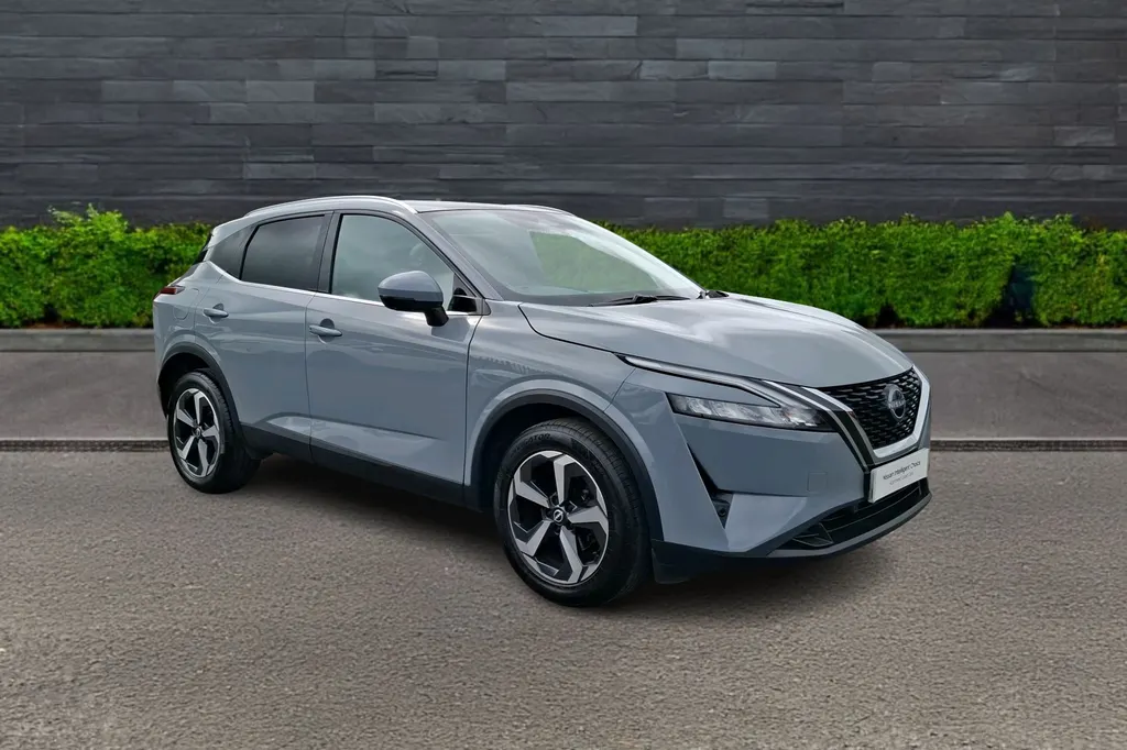 Nissan Qashqai Image 1