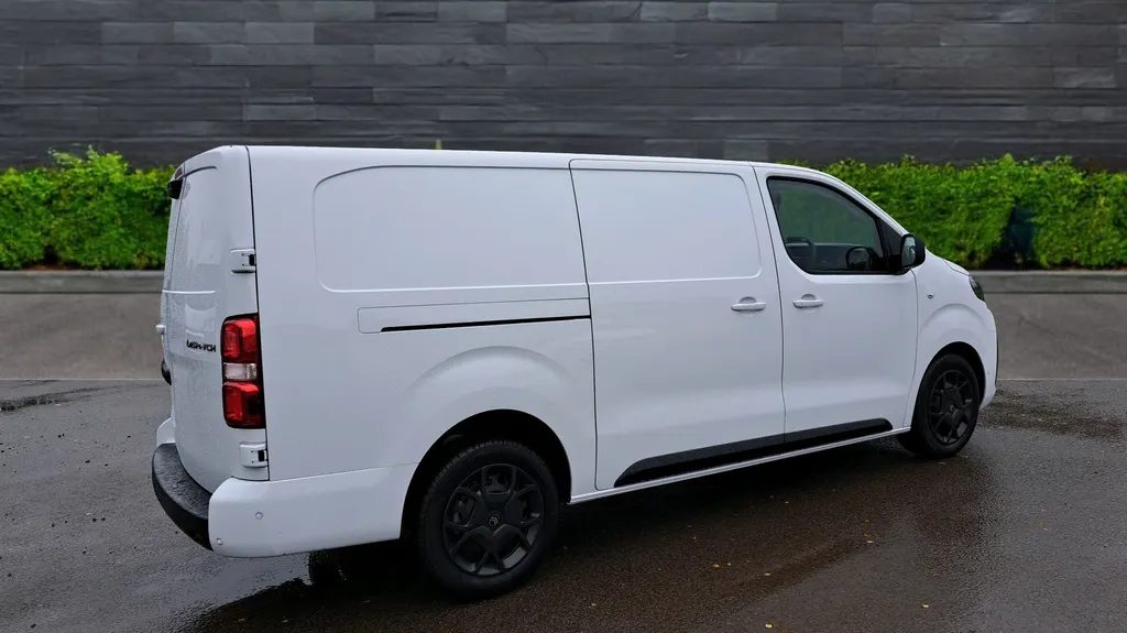 Citroen Dispatch Image 3