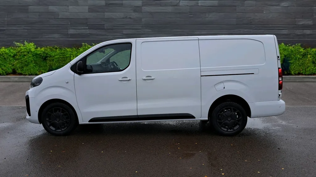 Citroen Dispatch Image 4