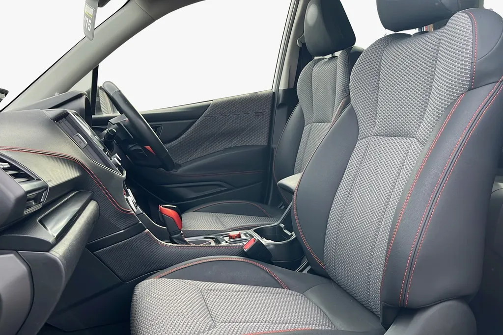 Subaru Forester Image 2