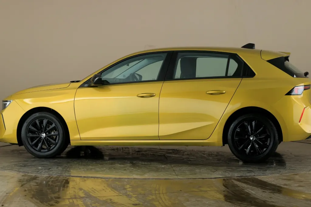 Vauxhall Astra Image 3