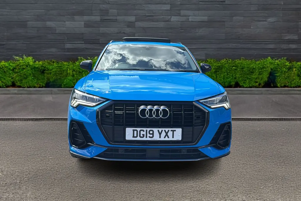 Audi Q3 Image 2