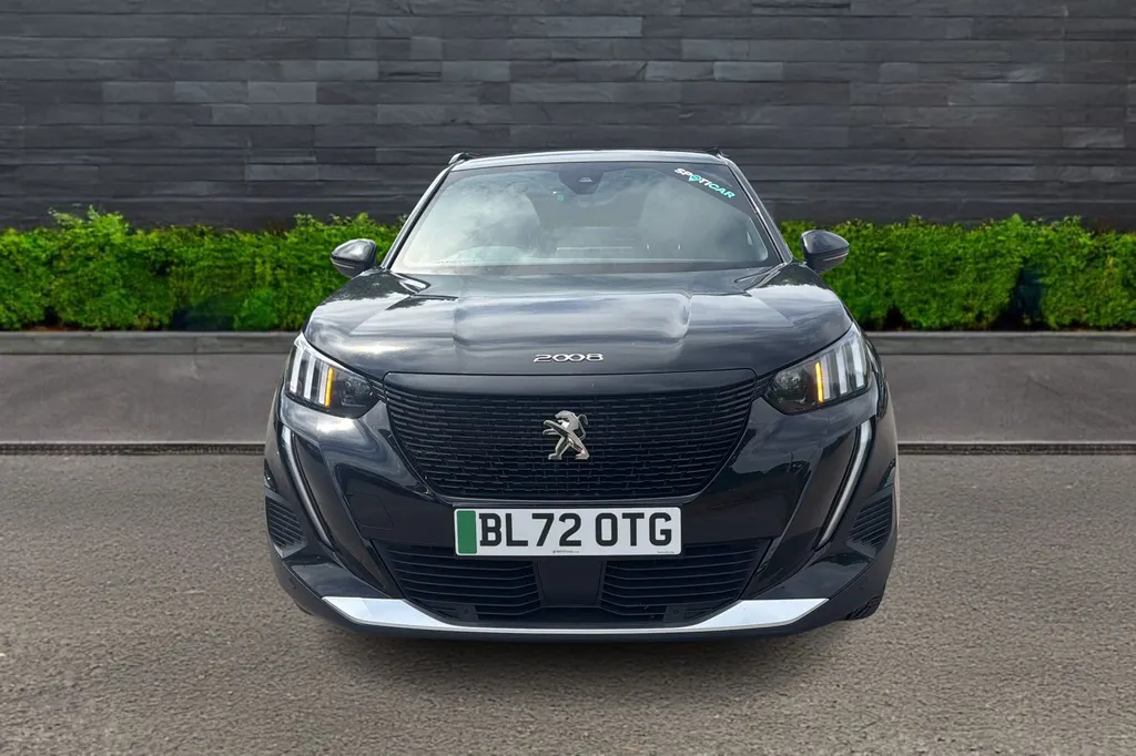 Peugeot 2008 Image 2