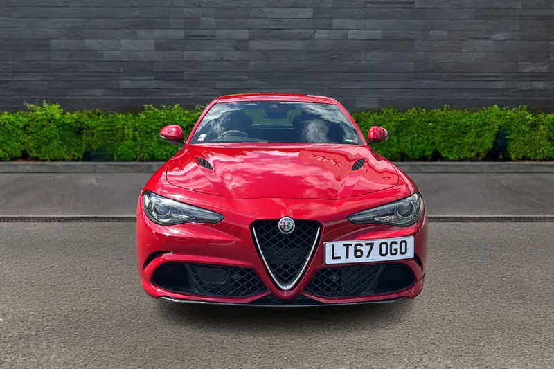 Alfa Romeo Giulia Image 2