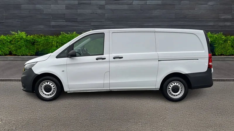 Mercedes-Benz Vito Image 4