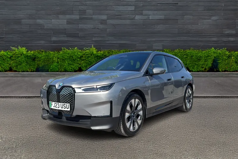 Bmw Ix Image 3