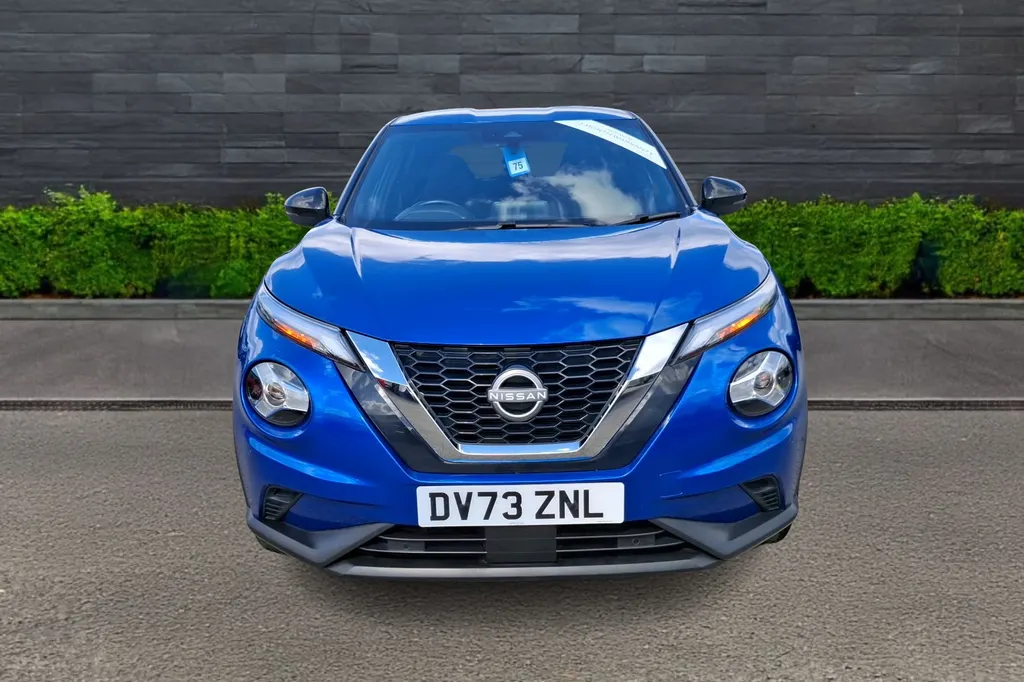 Nissan Juke Image 2