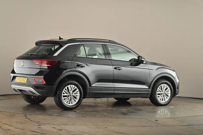 Volkswagen T-Roc Image 4