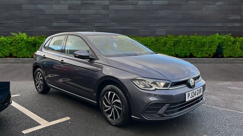 Volkswagen Polo Image 1