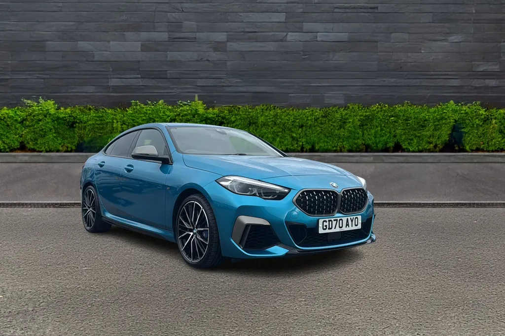 Bmw 2 Series Image 1