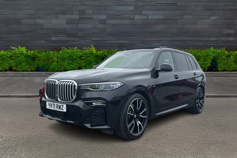 Bmw X7 Image 3