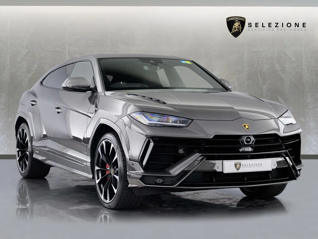2023 Lamborghini Urus S