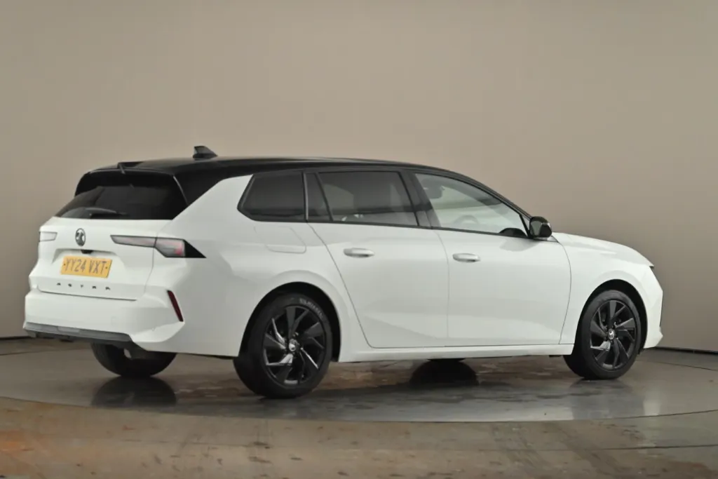 Vauxhall Astra Image 4