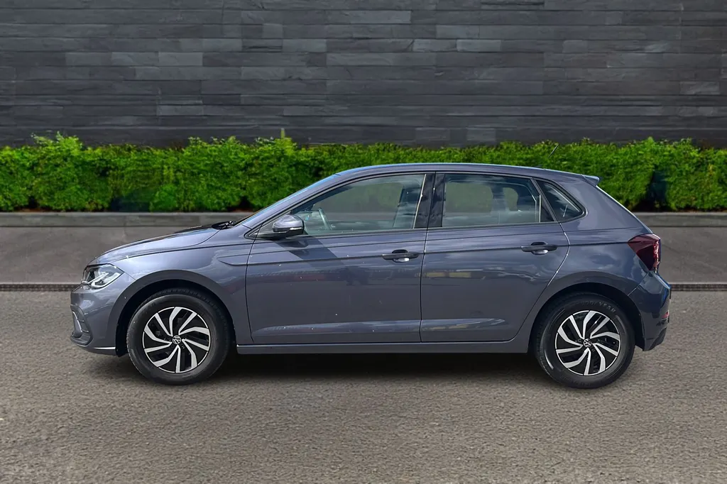 Volkswagen Polo Image 4