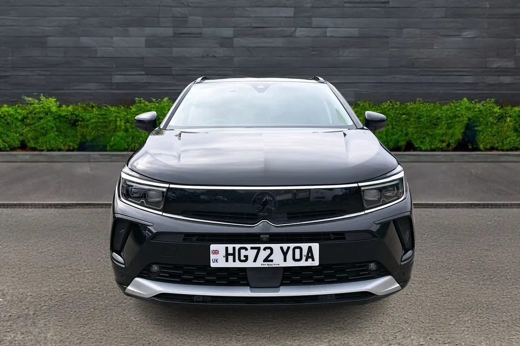 Vauxhall Grandland Image 2