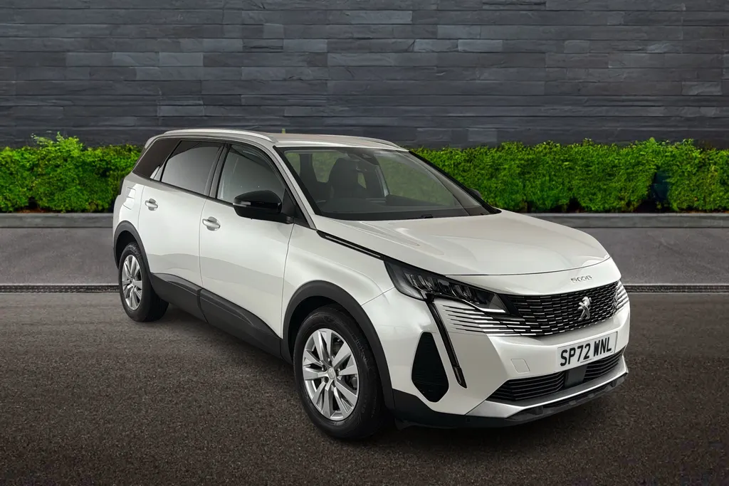 Peugeot 5008 Image 1
