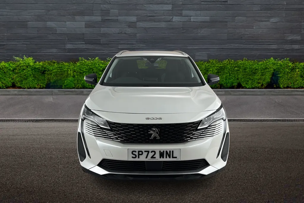 Peugeot 5008 Image 2