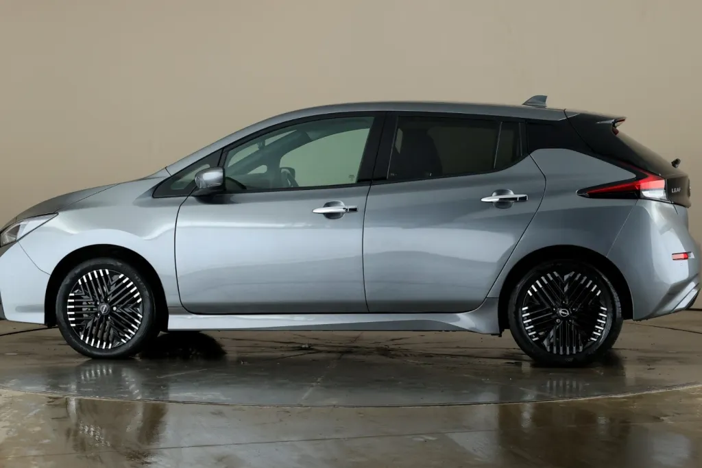Nissan Leaf Image 3