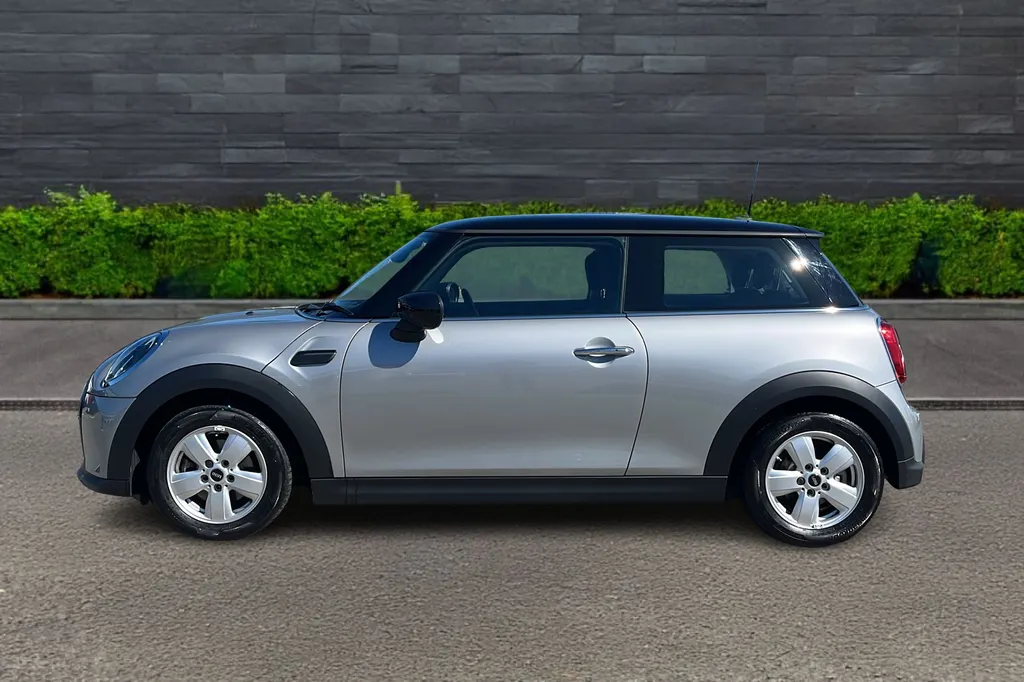 Mini Cooper Image 4