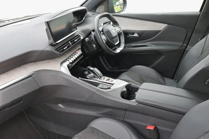 Peugeot 3008 Image 2