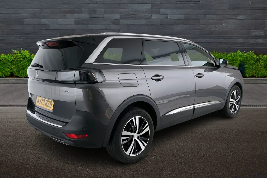 Peugeot 5008 Image 3