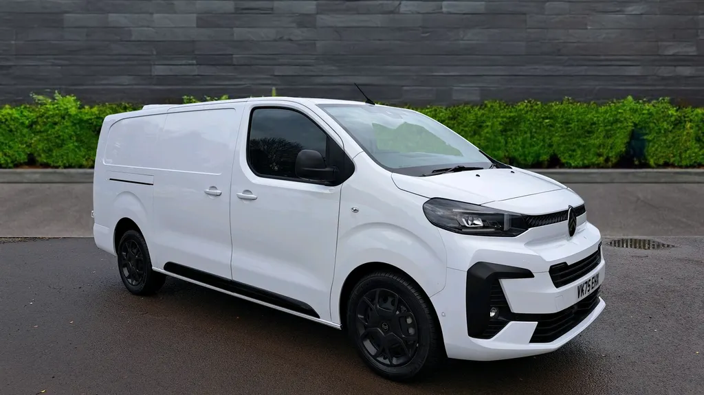 Citroen Dispatch Image 1