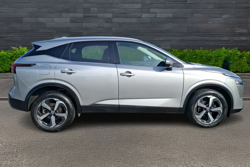 Nissan Qashqai Image 3