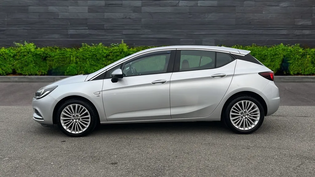 Vauxhall Astra Image 4