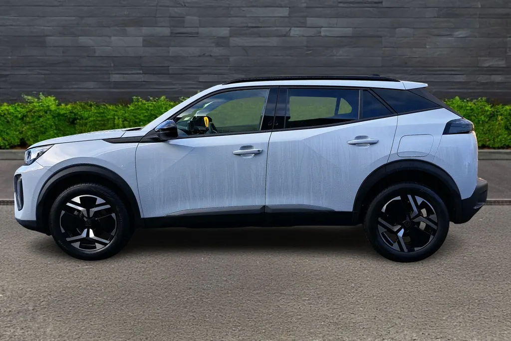 Peugeot 2008 Image 3