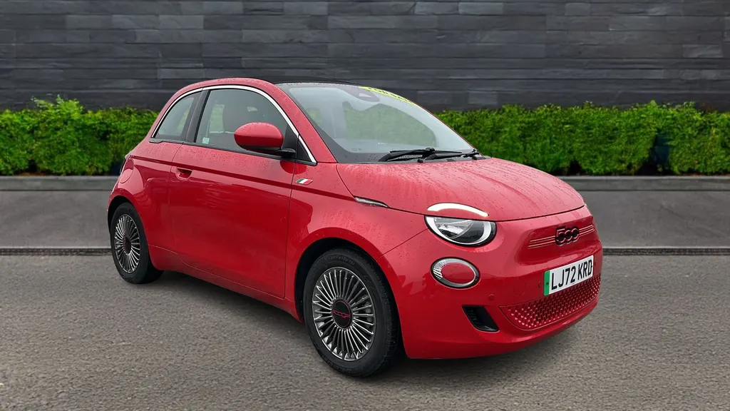 Fiat 500 Image 1
