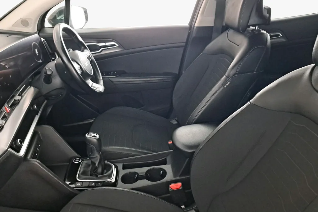 Kia Sportage Image 2
