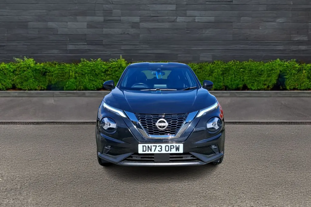 Nissan Juke Image 2