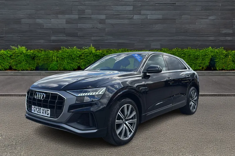 Audi Q8 Image 3