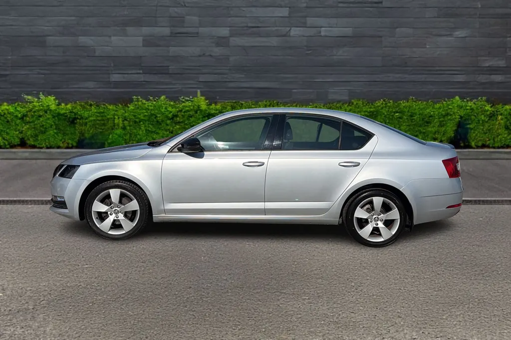 Skoda Octavia Image 4