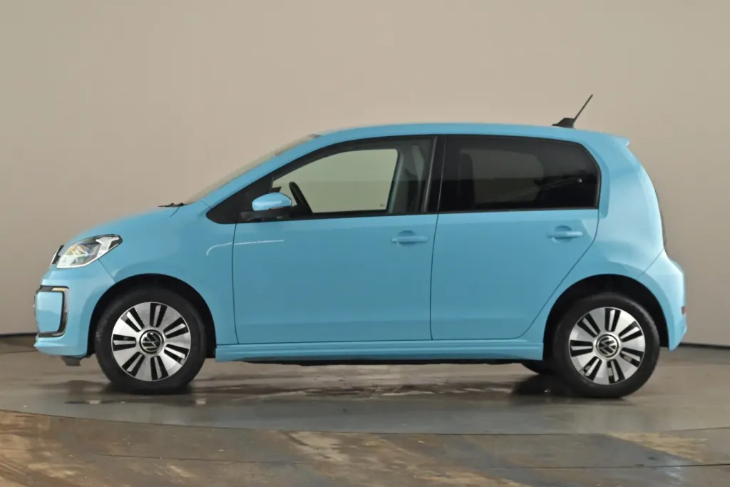 Volkswagen Up Image 2
