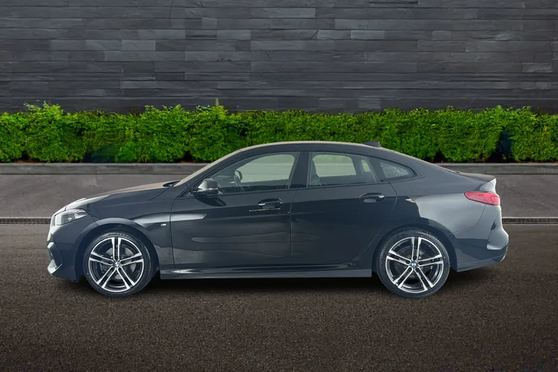 Bmw 2 Series Image 4