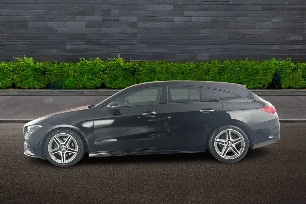 Mercedes-Benz Cla Image 4