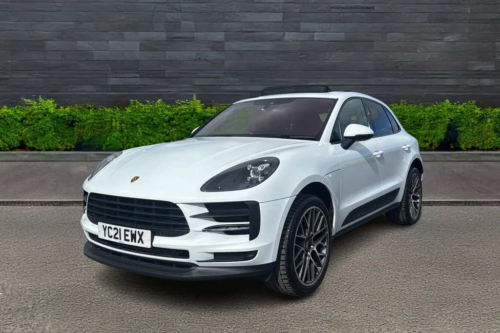 Porsche Macan Image 3
