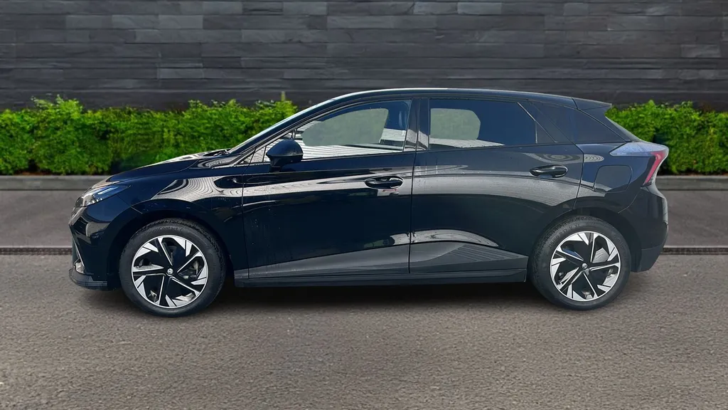 Mg Motor Uk Mg4 Image 4