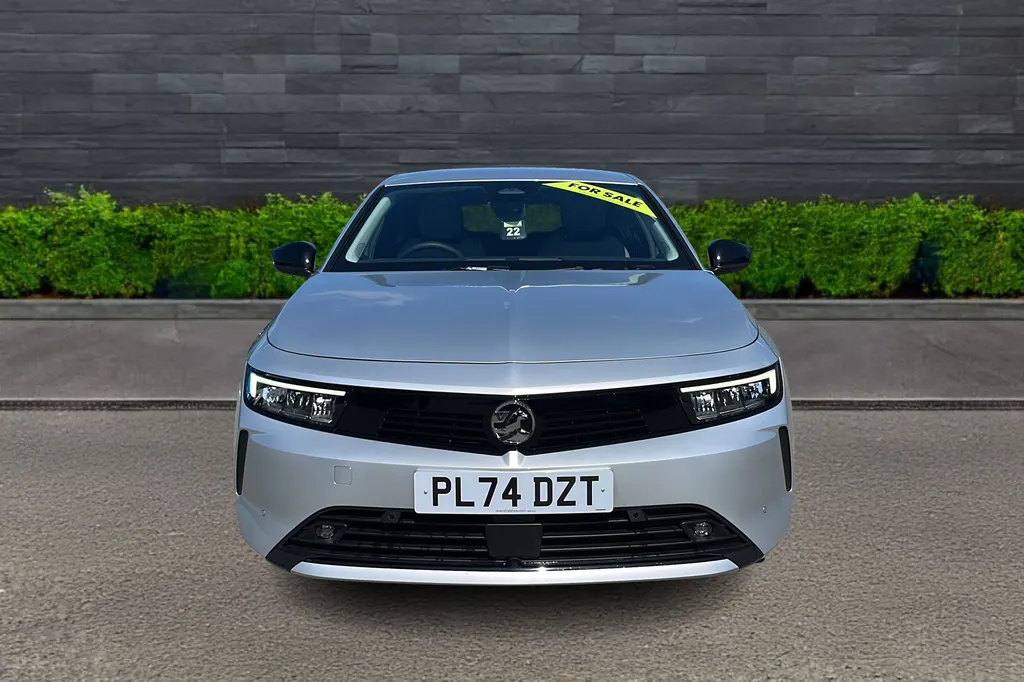 Vauxhall Astra Image 2