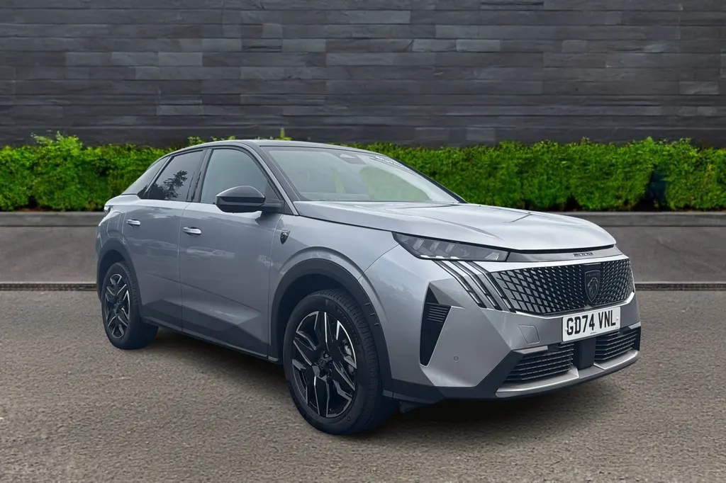 2025 PEUGEOT 3008 1.2 HYBRID 145 ALLURE 5DR E DSC6 GD74 VNL SEARCH HANDS FREE... photo